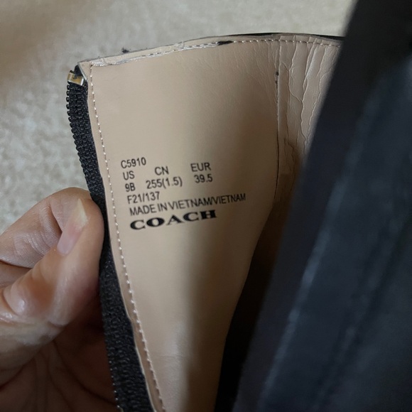 COACH ankle boots new without tags. Chrissy Bootie - Picture 2 of 6